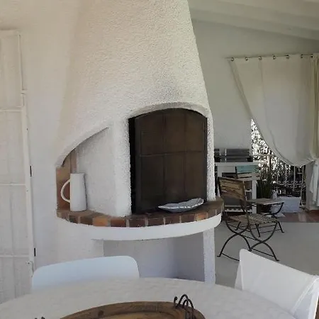 Casa Blanca 3*